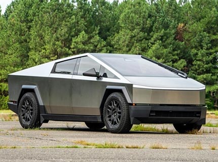 马斯克:特斯拉Cybertruck是“外星科技”